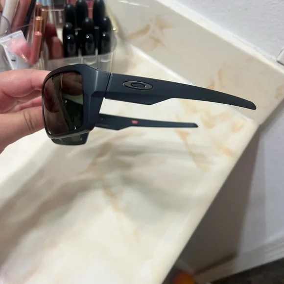 FLASH SALE***Oakley Double Edge Matte sunglasses